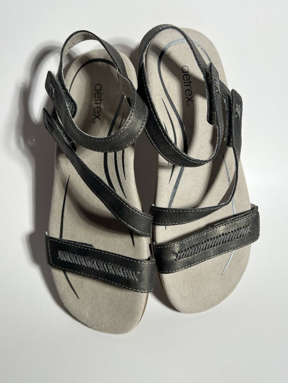 Aetrex Gabby Metallic Pewter Adjustable Sandals Women’s EU 37 US 7